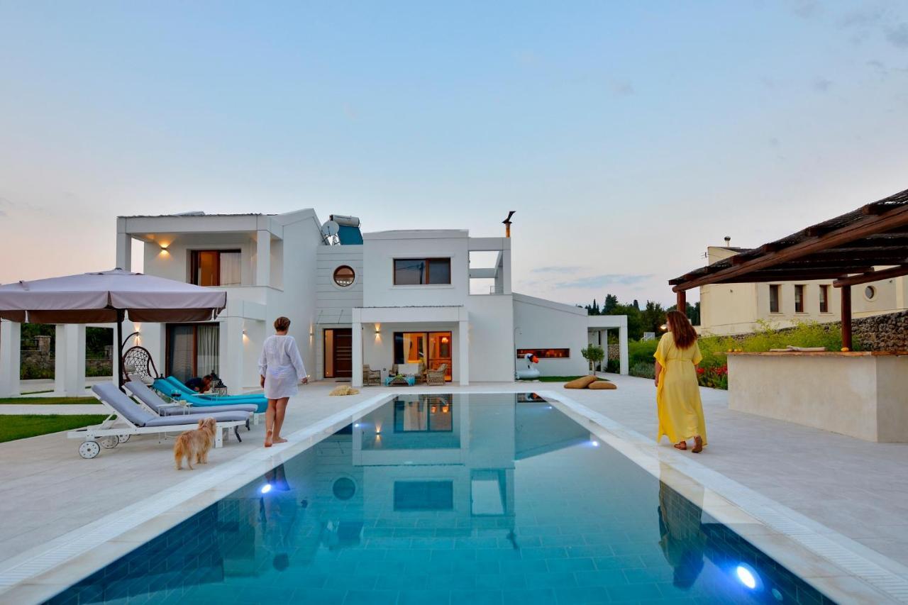 Sunlight Eros Villa Afra Bagian luar foto