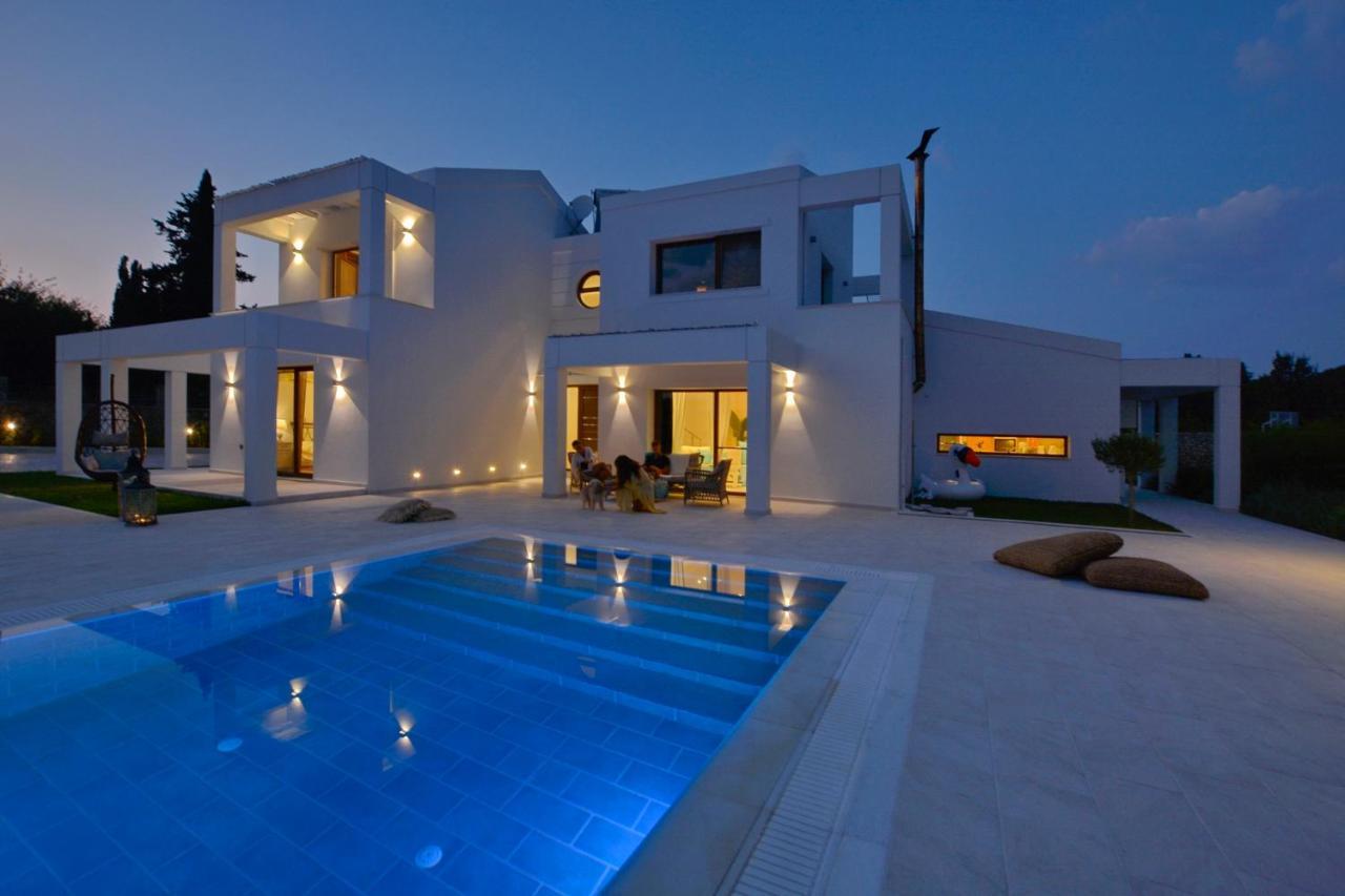Sunlight Eros Villa Afra Bagian luar foto